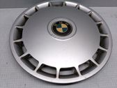 R14 wheel hub/cap/trim