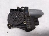 Motor del regulador de la ventanilla de la puerta delantera