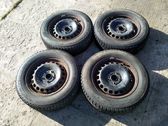Neumáticos de invierno/nieve con tacos R15