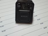 Wing mirror switch