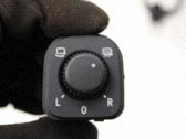 Bouton de commutateur rétroviseur latéral