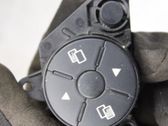 Steering wheel buttons/switches