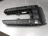 Radio / CD-Player / DVD-Player / Navigation