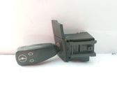 Steering wheel buttons/switches