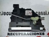 Cerradura de puerta delantera