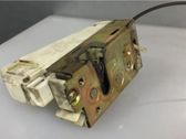Cerradura de puerta trasera