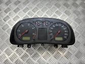 Geschwindigkeitsmesser Cockpit