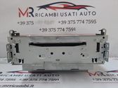 Radio / CD-Player / DVD-Player / Navigation
