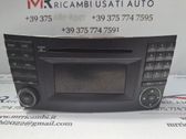 Radio / CD-Player / DVD-Player / Navigation