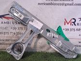 Sliding door manual window regulator