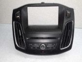 Radio / CD-Player / DVD-Player / Navigation