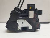Cerradura de puerta delantera