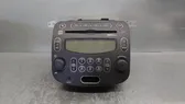 Radio/CD/DVD/GPS-pääyksikkö