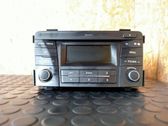 Radio/CD/DVD/GPS-pääyksikkö