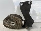 Gearbox mounting bracket