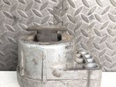 Engine mount bracket
