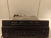 Radio / CD-Player / DVD-Player / Navigation
