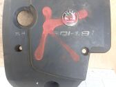 Couvercle cache moteur