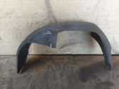 Rear arch fender liner splash guards