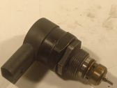 Fuel pressure regulator