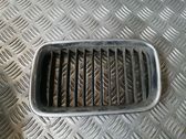 Grille de calandre avant