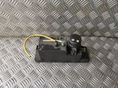 Central locking vacuum pump