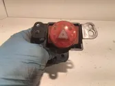 Botón interruptor de luz de peligro