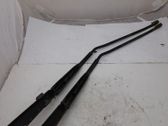 Windshield/front glass wiper blade