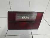Tailgate rear/tail lights