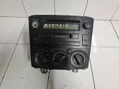 Radio/CD/DVD/GPS head unit