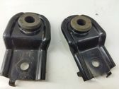 Radiator mount bracket