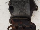 Engine mounting bracket