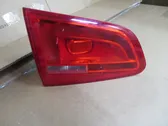 Tailgate rear/tail lights