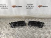 Front bumper mounting bracket