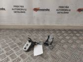 Front door hinge set