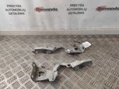 Engine bonnet/hood hinges