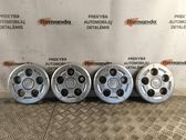 R16 wheel hub/cap/trim