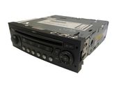 Radio / CD-Player / DVD-Player / Navigation