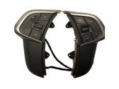 Steering wheel buttons/switches