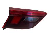 Tailgate rear/tail lights