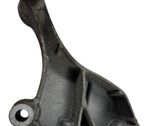 Engine mounting bracket