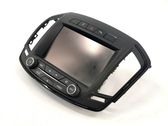 Radio/CD/DVD/GPS head unit