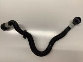 Tuyau de liquide de refroidissement moteur