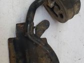 Soporte de apoyo/base del silenciador
