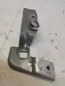 Fender mounting bracket