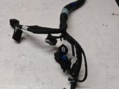 Fuel injector wires
