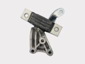 Engine mount bracket