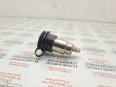 Enchufe de 12V (trasero)