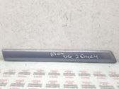 Rear fender molding trim