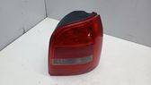 Tailgate rear/tail lights